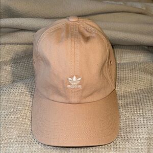 Women’s adidas mini logo baseball hat